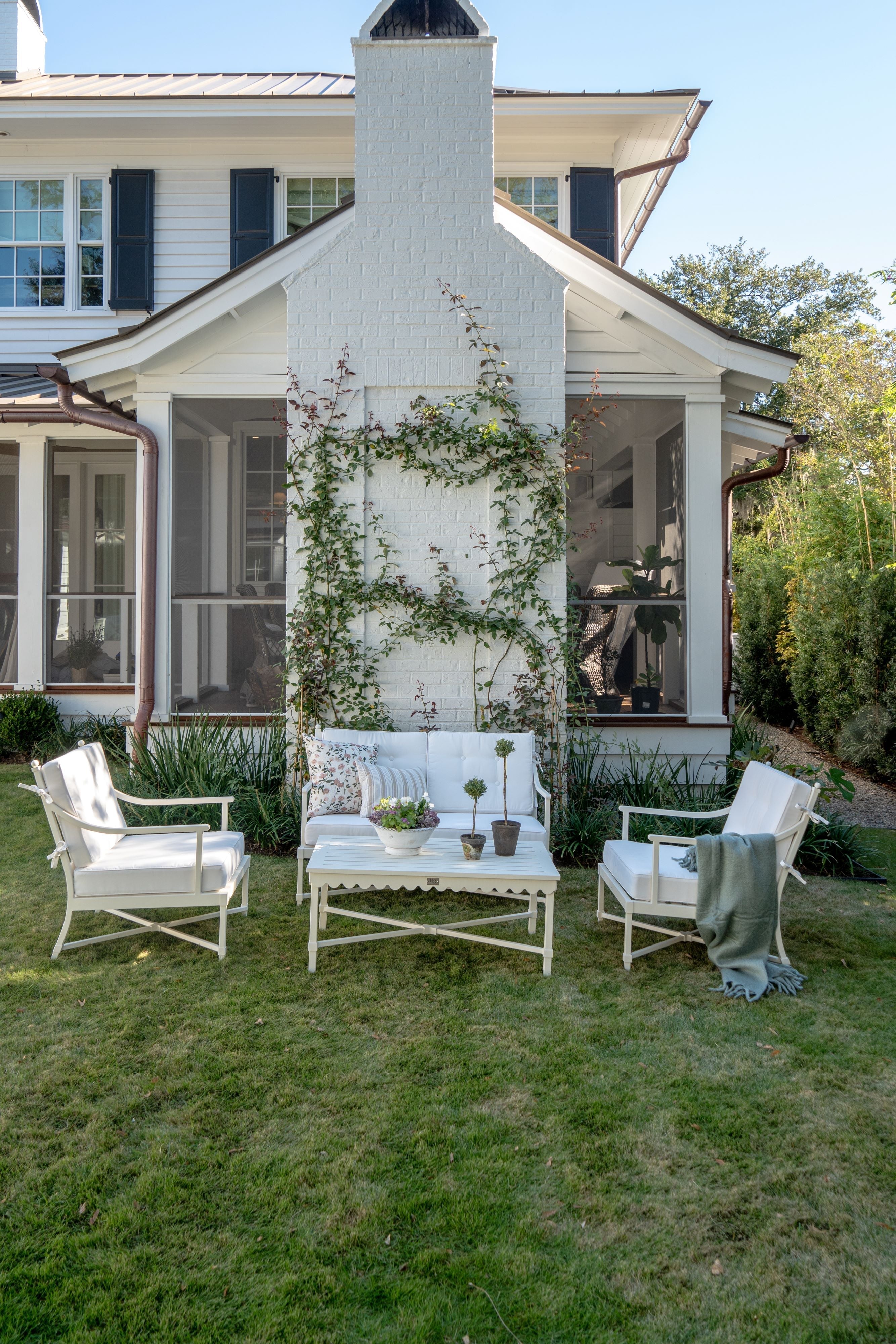 Arden Outdoor Club Chair