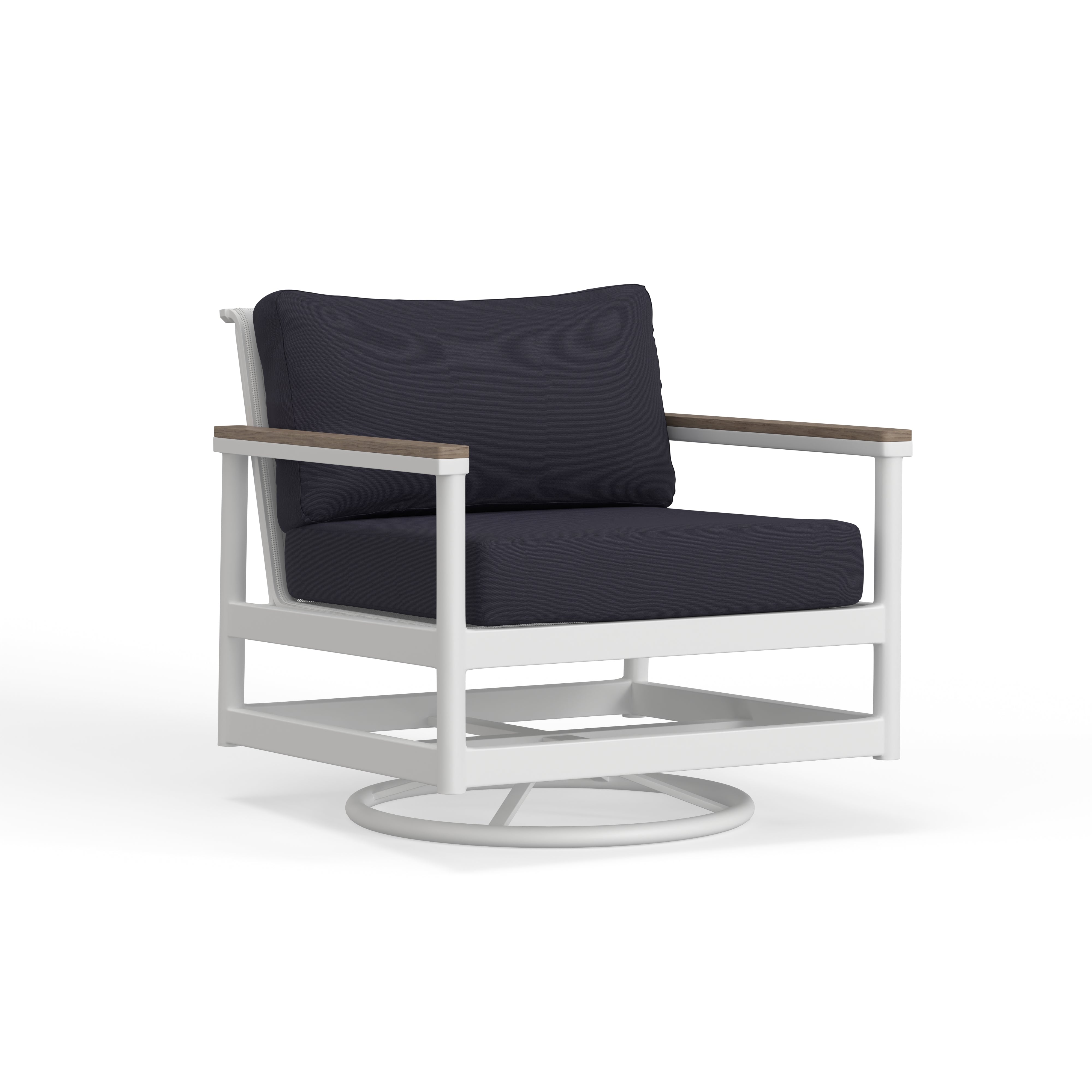 Barrow Outdoor Swivel Club Chair