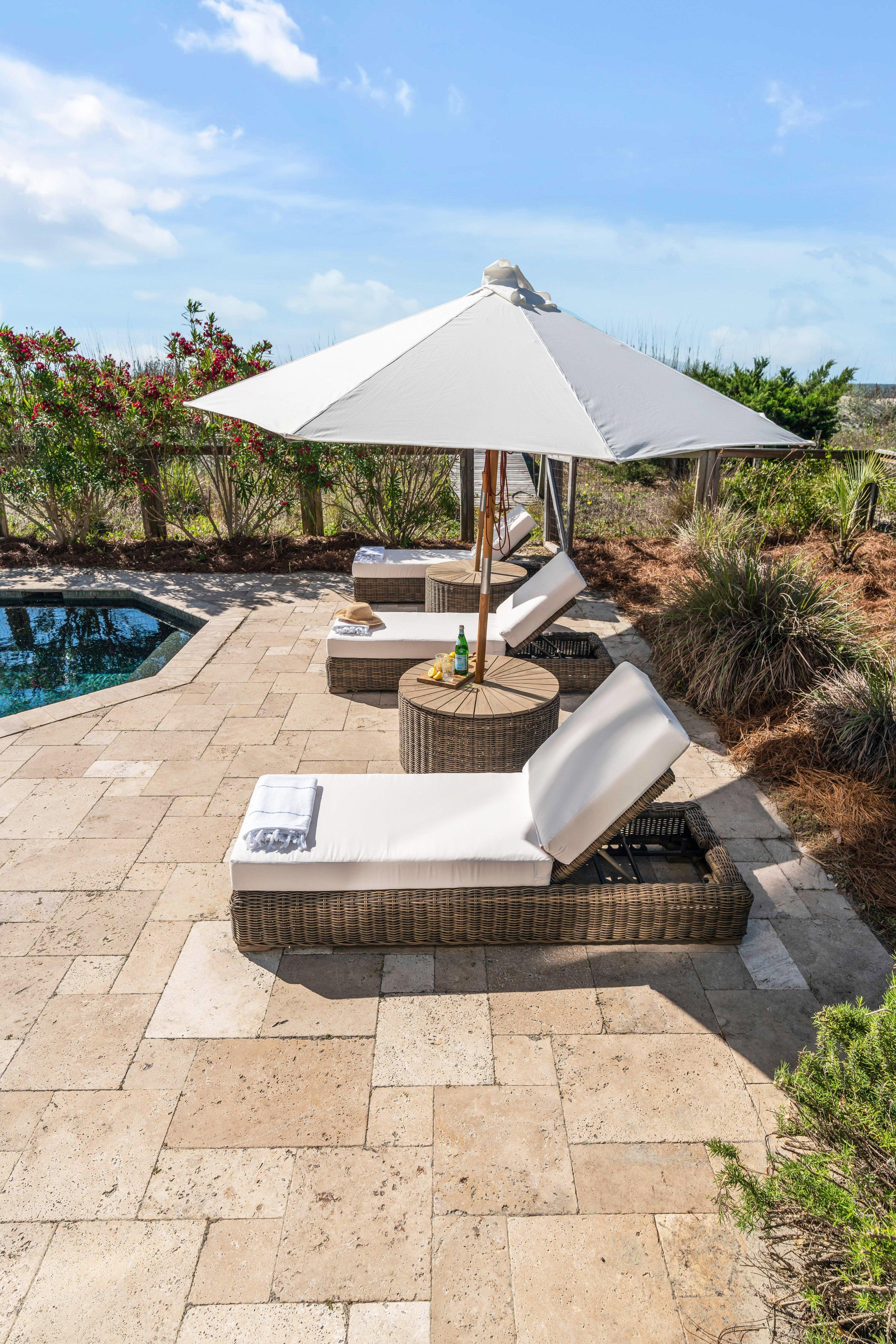 Best Wicker Chaise Lounge Available