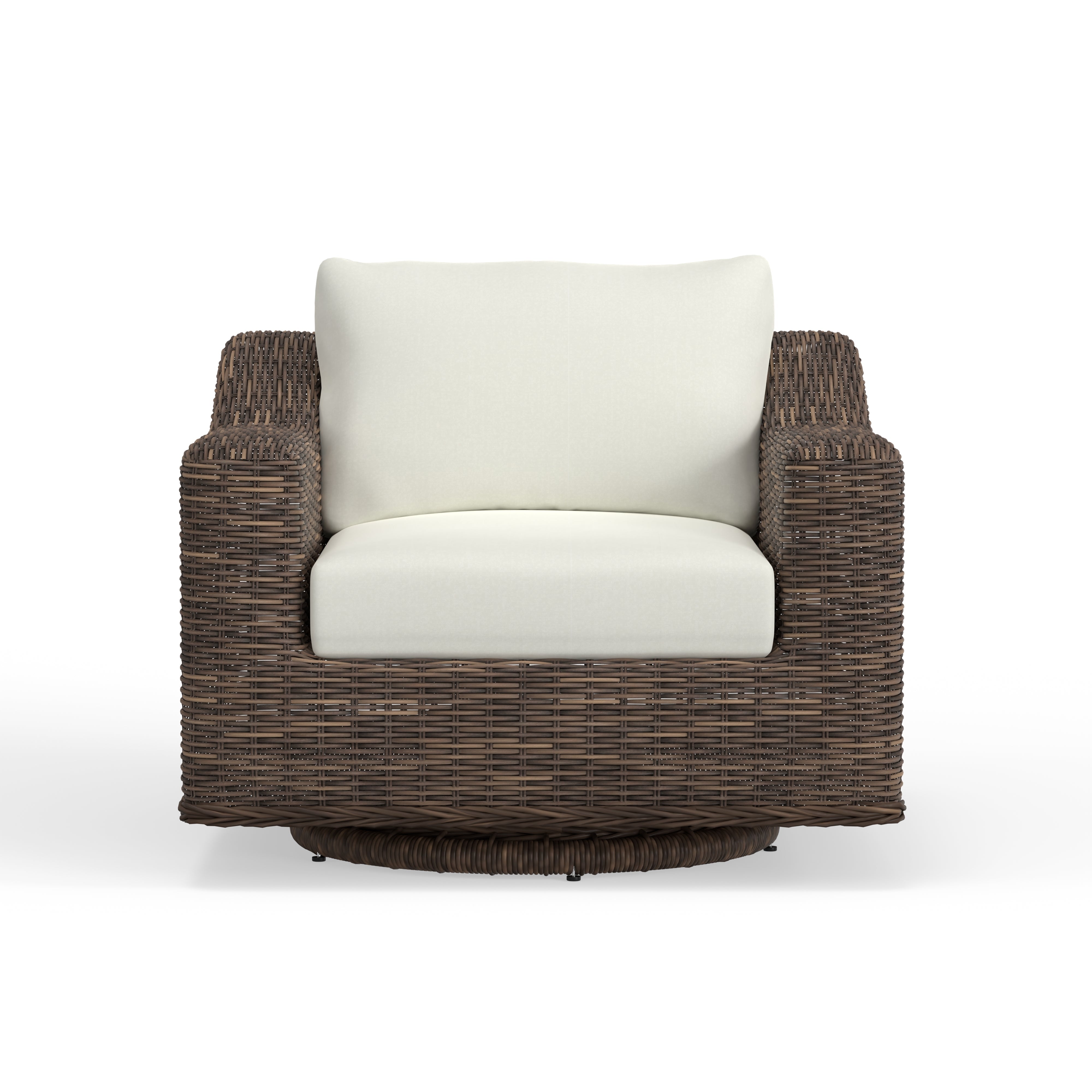 Fairwater Harbor Outdoor Swivel Club Chair - Patio Furniture Wicker